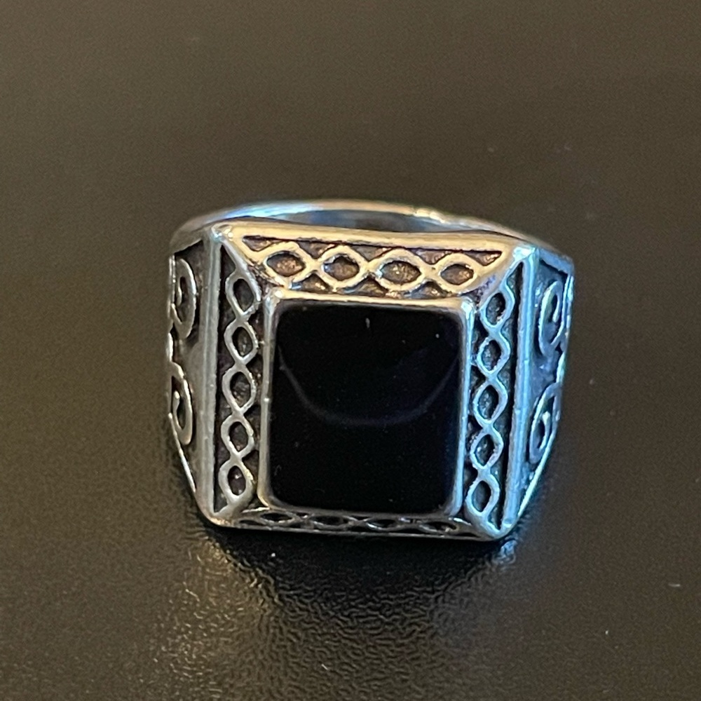 Natural obsidian stone S925 silver ring size 9